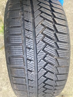 215/45 R17 --- jedna zimní pneumatika - 2