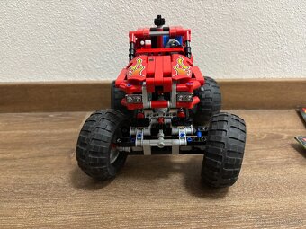 Lego Technic 42005 Monster Truck - 2