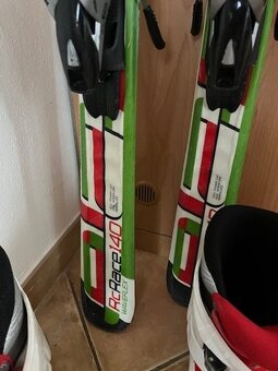 Prodám dětské lyže 140 cm + boty - 2