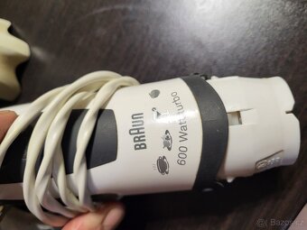 na náhradní díly - 2