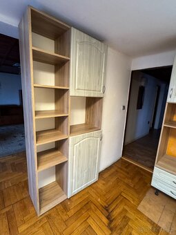 Starší kuchyňská linka – rohová - 2