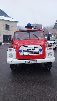 Hasičská cisterna Tatra 148 CAS 32 - 2