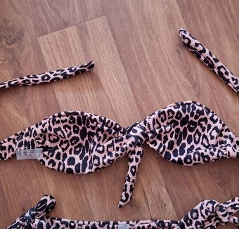 Dvoudílné rychleschnoucí plavky Butik - 2