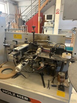 Olepovačka ABS hran - 2