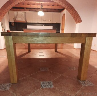 Prodám luxusní dubový stůl - 2