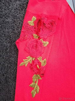 Halenka s výšivkou - 2