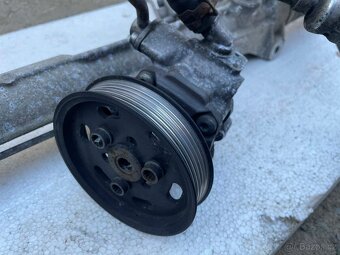 Servotronic Audi A4 B8 - 2