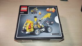 Lego Technic 42031 2V1 "Pracovní plošina" - 2
