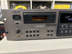 Sony PCM-R500 DAT recorder - 2