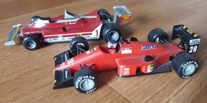 modely aut Ferrari - 2