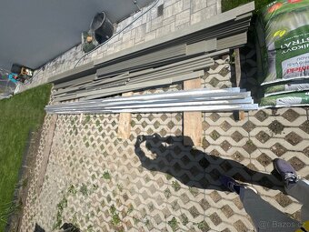 Hliníkové hranoly 400cm - 2