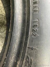 225/60-18 - 2