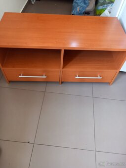 Tv stolek,skříň - 2