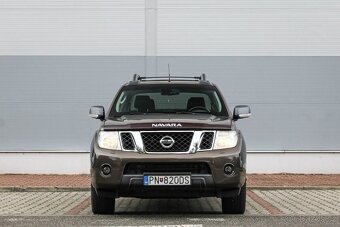 Nissan Navara DoubleCab 3.0 V6 dCi A/T Long - 2