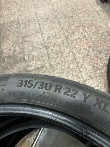 315/30R22 BMW X6 - 2