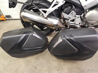 Honda VFR 800 VTEC Crossrunner - 2