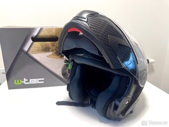Vyklápěcí helma W-TEC karbon - 2