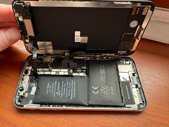Apple iPhone X - 2