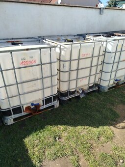 Ibc nádrže 1000l a 600l na vodu - 2