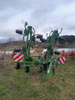 Obracec KRONE KWT 8.82 - 2