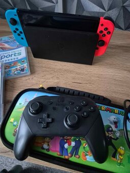 Nintendo Switch OLED - 2