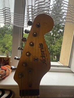 Elektrická kytara - 2