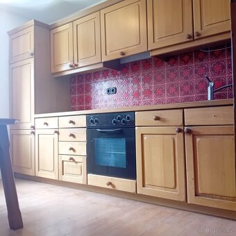 Použitá KUCHYNEPROTEBE - 2