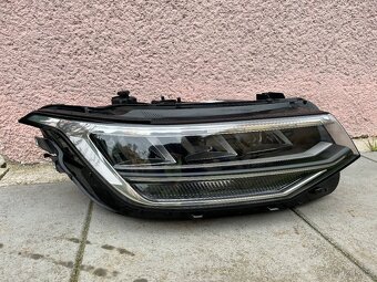 Pravý přední LED světlomet VW TIGIUAN - 2