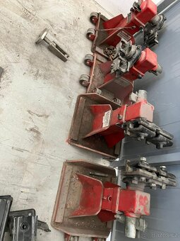 Klempířské kozy ke stolici - 2