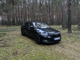 Škoda Superb 3 2.0 tdi 140kw style plus - 2