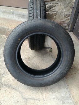 Falken letní pneu 185/65/15 - 2 ks  95% - 2