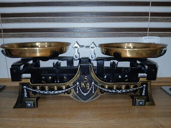 Staré secesní váhy.Top.Stav. - 2