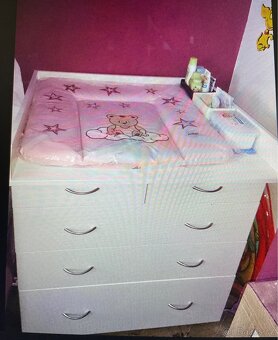 Přebalovací pult s komodou - 2