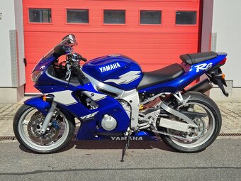 Yamaha R6 - 2