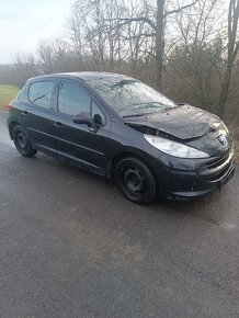 Peugeot 207   1,6hdi  66 kw - 2