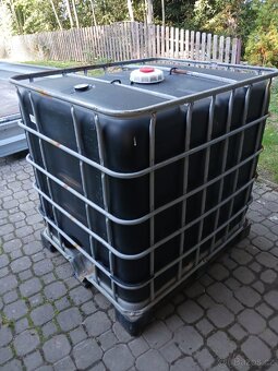 IBC nádrže 1000l - 2