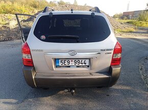 Hyundai Tucson 4 ×4 - 2