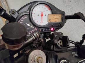 Honda VTR 1000f - náhradní díly - 2
