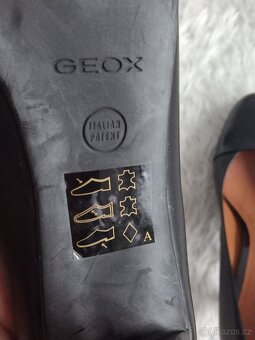Geox nové kožené lodičky velikost 36. - 2