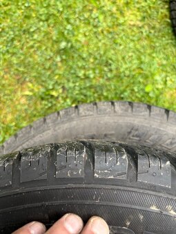 Pneu 225/70 15C - 2