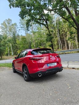 Alfa Romeo Stelvio 2.2 154 kw Q4 po velkém servisu - 2