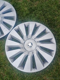 3x poklice škoda superb vel.16 - 2
