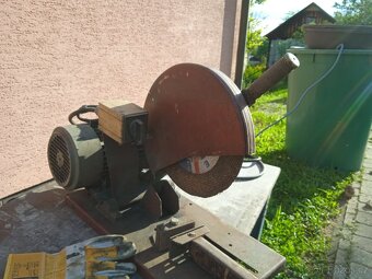 Stolní rozbrušovačka na kov - 2