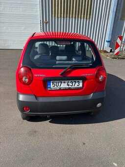 Chevrolet Spark 0.8i 38KW, Vyšší nastupování - 2