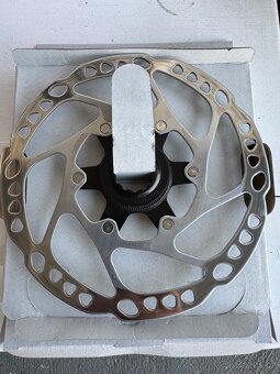 Brzdové kotouče Shimano - 2