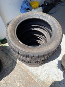 Prodám gumy 205/55 r16 91H Michelin - letní - 2