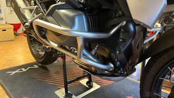 BMW R1250GS - originální padací rámy, č.46638389433/4 - 2