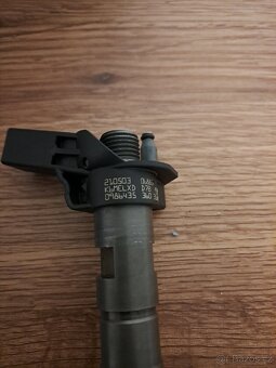 Bosch vstřikovače z 2.0 TDI - 0 986 435 360 - 2