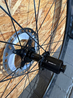 Kola Bontrager Aeolus RSL 62 Carbon Ex Demo - 2