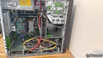 Server Fujitsu Primergy TX100 S3 XEON E3-1220 - 2